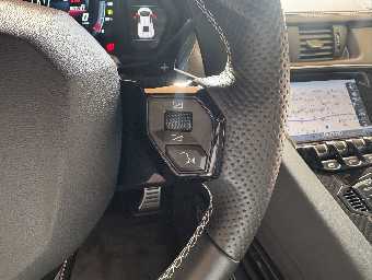 LAMBORGHINI AVENTADOR 2021 Image 40