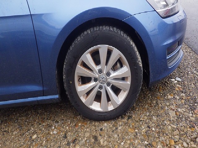 VOLKSWAGEN GOLF 2013 Image 19