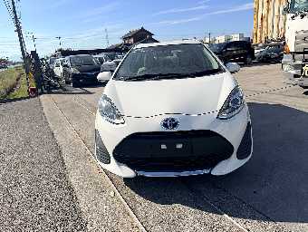 TOYOTA AQUA 2021 Image 12