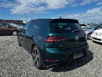 VOLKSWAGEN GOLF R 2017 Image 2