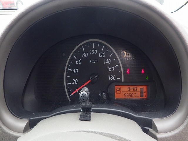 NISSAN MARCH 2015 Image 21