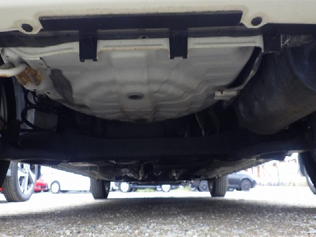 NISSAN MARCH 2015 Image 27
