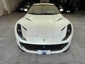FERRARI 812 SUPERFAST 2020 Image 2