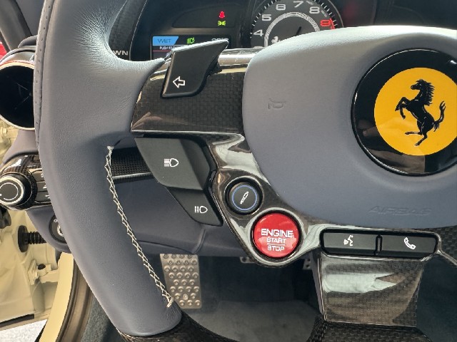 FERRARI 812 SUPERFAST 2020 Image 40
