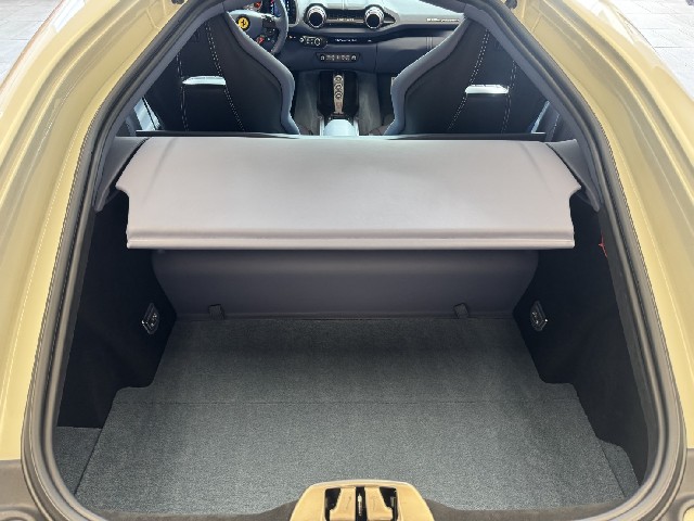 FERRARI 812 SUPERFAST 2020 Image 48