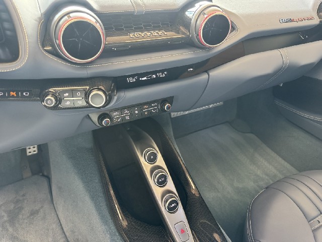 FERRARI 812 SUPERFAST 2020 Image 59