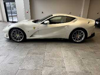 FERRARI 812 SUPERFAST 2020 Image 8