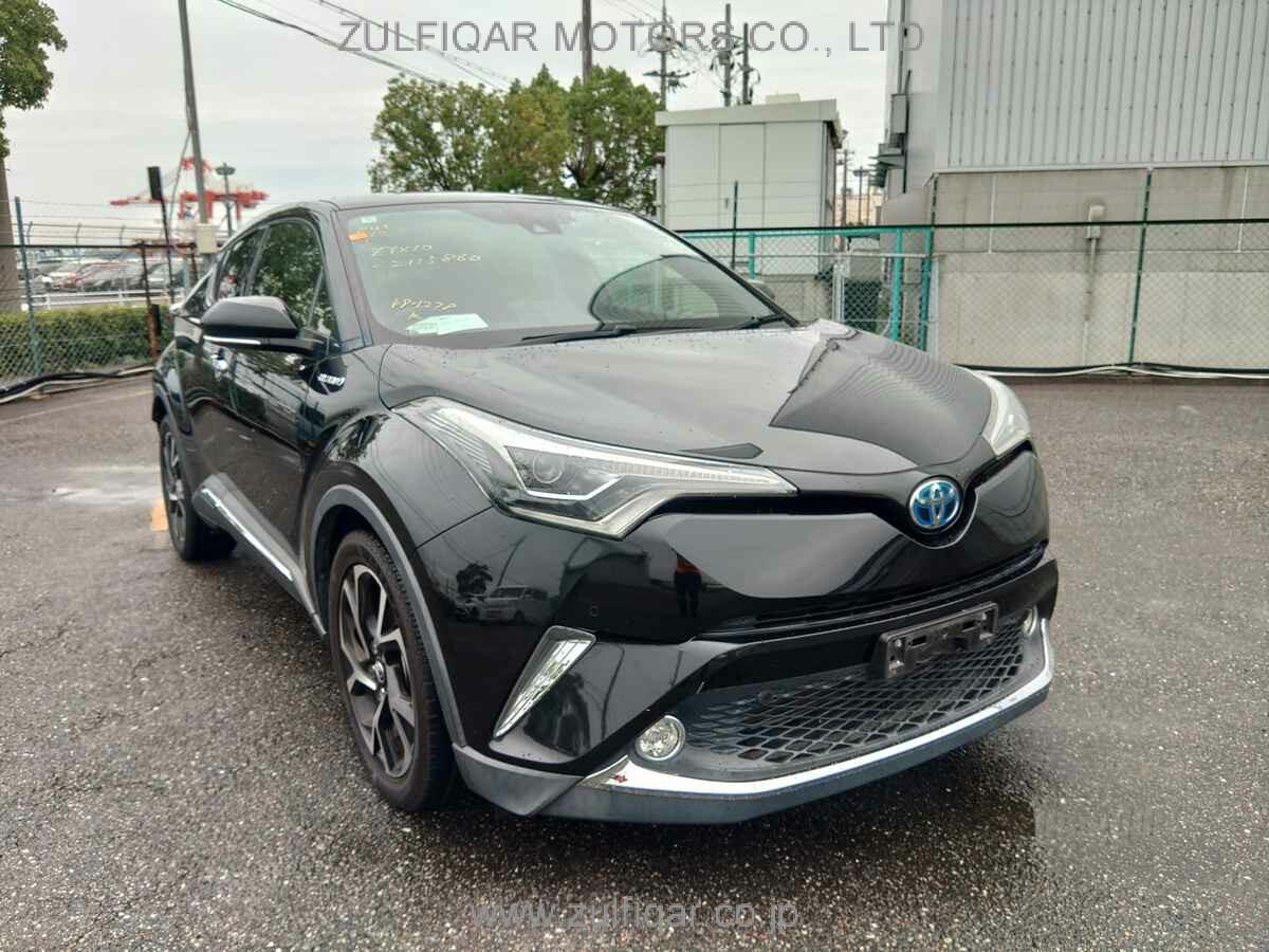 TOYOTA C-HR 2018 Image 2