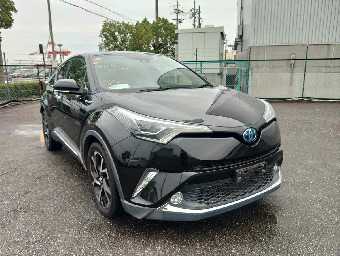 TOYOTA C-HR 2018 Image 2