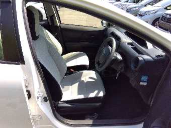 TOYOTA AQUA 2021 Image 4