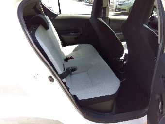 TOYOTA AQUA 2021 Image 5