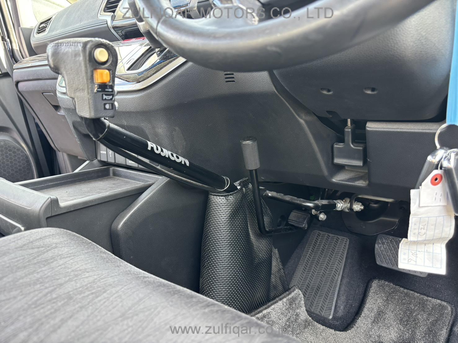 HONDA ODYSSEY HYBRID 2016 Image 12