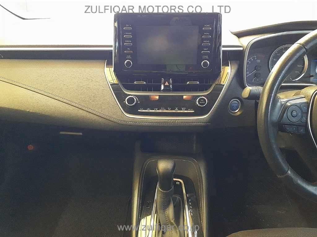 TOYOTA COROLLA TOURING 2019 Image 11