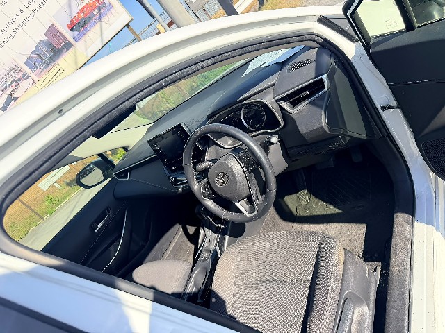 TOYOTA COROLLA TOURING 2019 Image 27