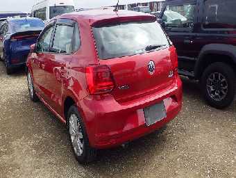 VOLKSWAGEN POLO 2014 Image 3