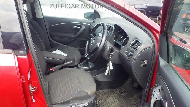 VOLKSWAGEN POLO 2014 Image 5