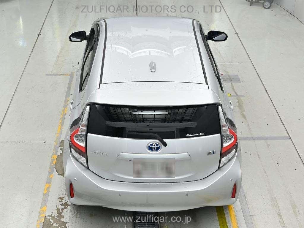 TOYOTA AQUA 2021 Image 8