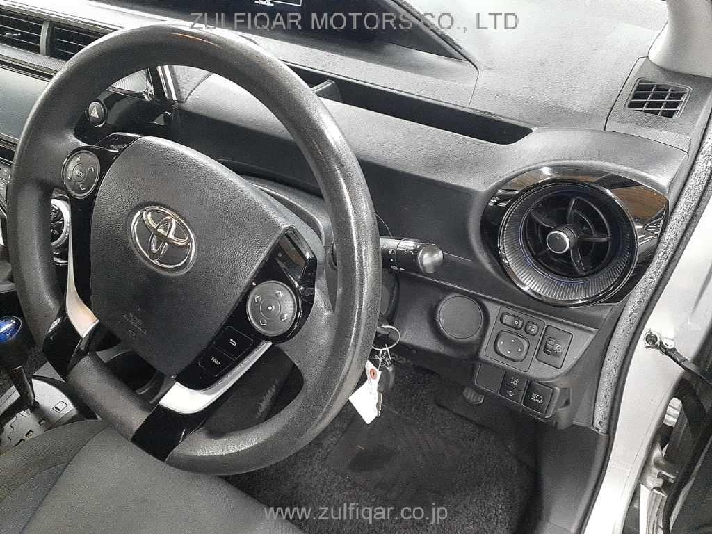 TOYOTA AQUA 2021 Image 9