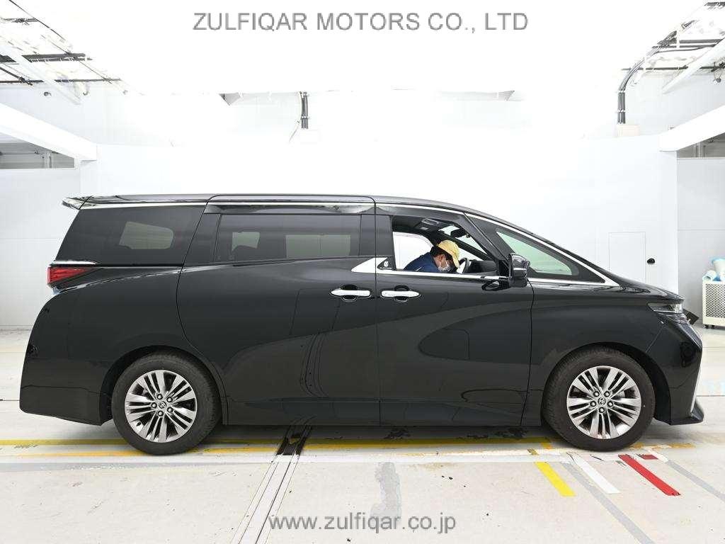 TOYOTA ALPHARD 2024 Image 3