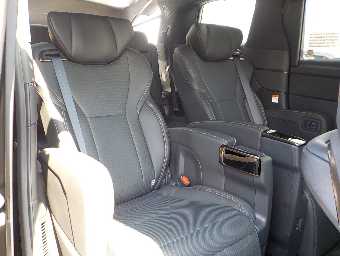 TOYOTA ALPHARD 2024 Image 10