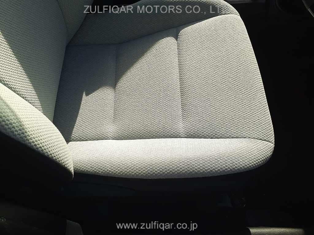 TOYOTA AQUA 2021 Image 10