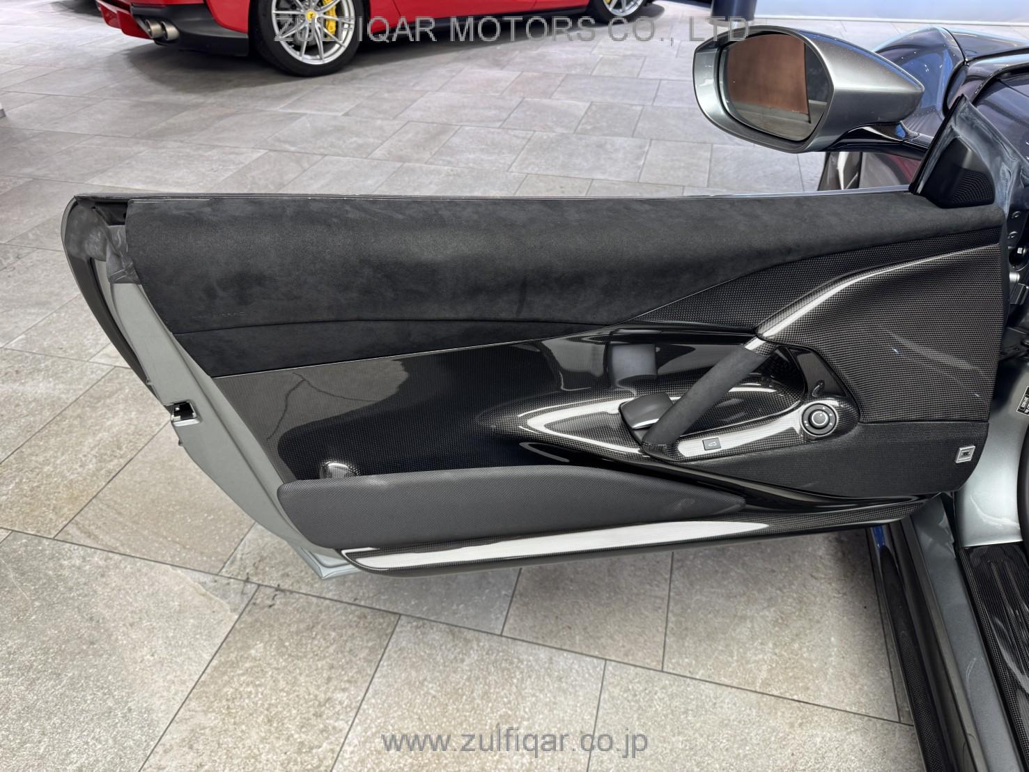 FERRARI 812 COMPETIZIONE 2022 Image 12