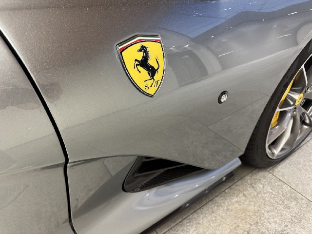 FERRARI 812 COMPETIZIONE 2022 Image 38