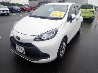 TOYOTA AQUA 2021 Image 1