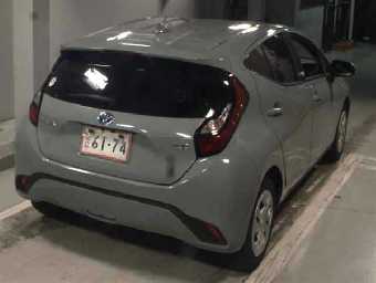TOYOTA AQUA 2022 Image 5