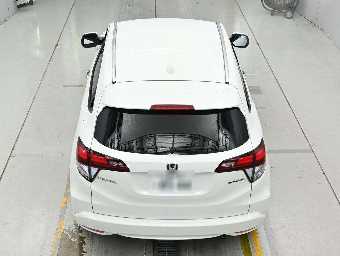 HONDA VEZEL 2016 Image 8