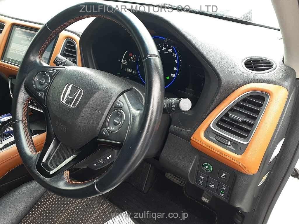 HONDA VEZEL 2016 Image 9