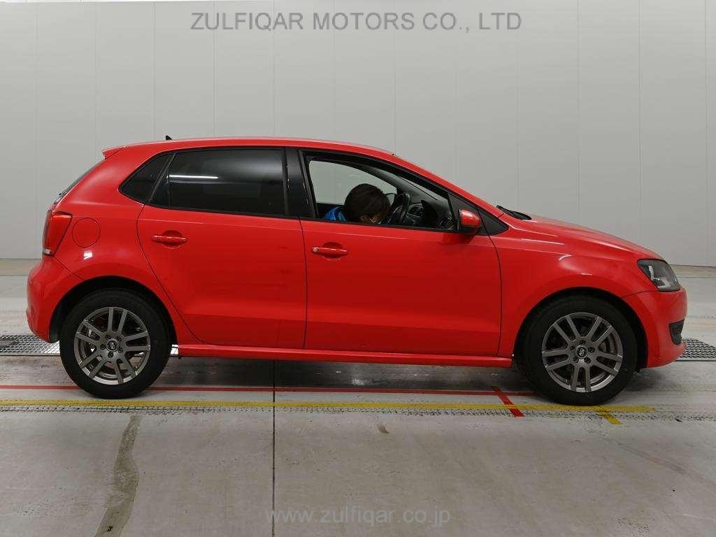 VOLKSWAGEN POLO 2013 Image 3