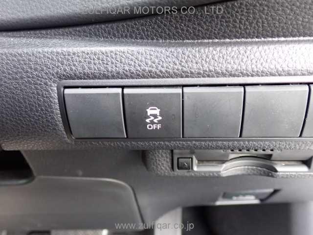 TOYOTA COROLLA TOURING 2021 Image 9