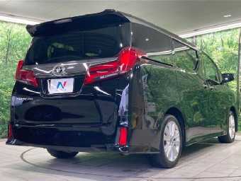 TOYOTA ALPHARD 2022 Image 8