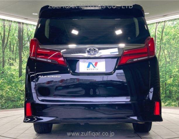 TOYOTA ALPHARD 2022 Image 9