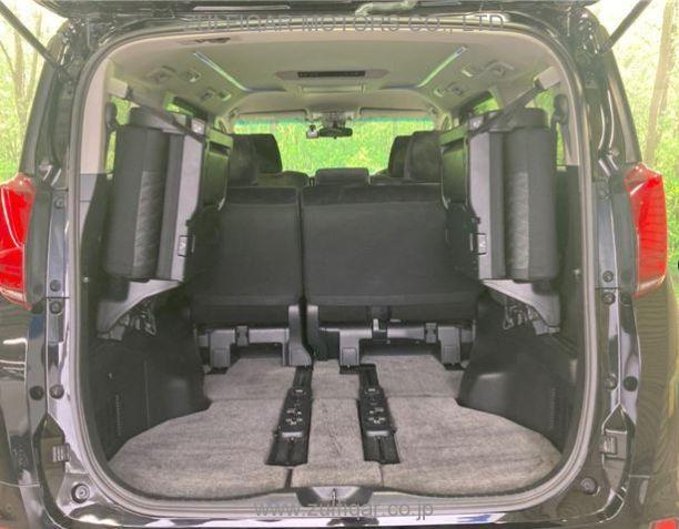 TOYOTA ALPHARD 2022 Image 10