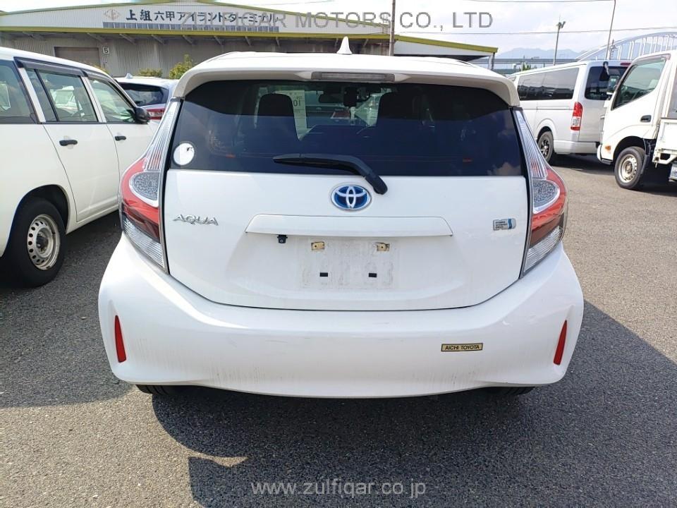 TOYOTA AQUA 2021 Image 3