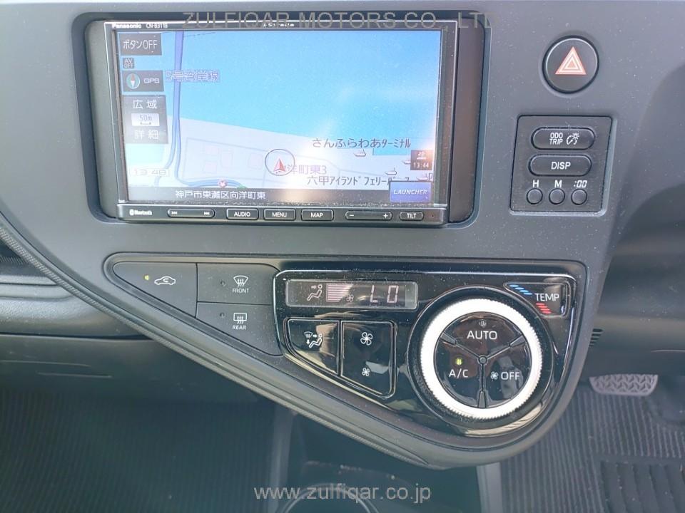 TOYOTA AQUA 2021 Image 10