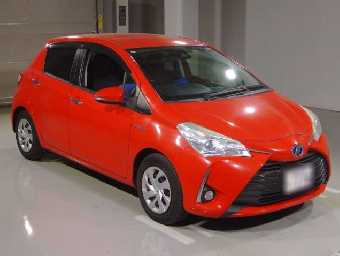 TOYOTA VITZ 2018 Image 3