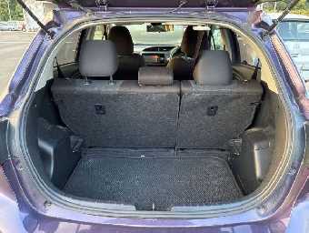 TOYOTA VITZ 2019 Image 8