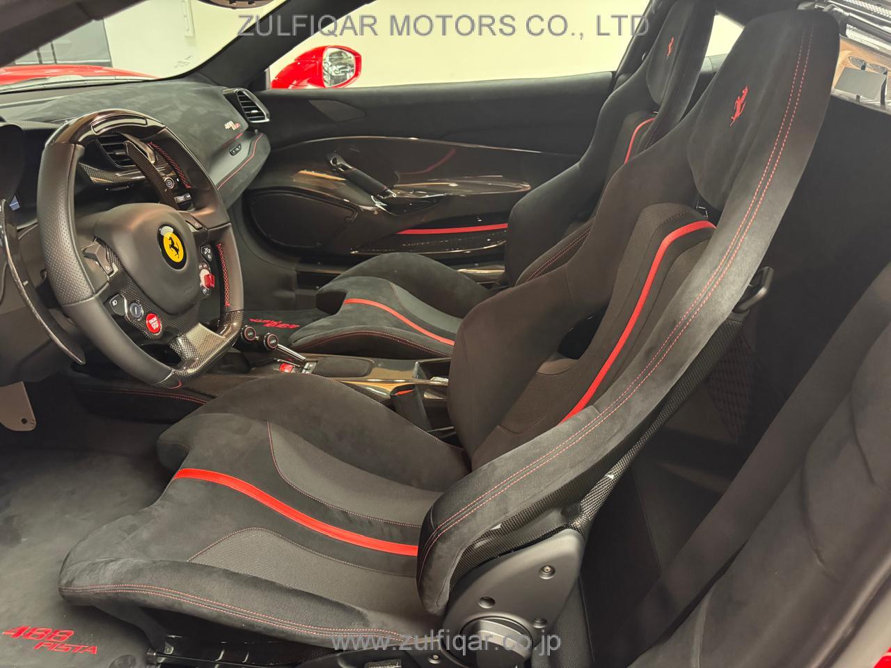 FERRARI 488 PISTA 2019 Image 11