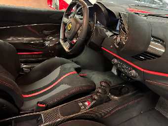 FERRARI 488 PISTA 2019 Image 19