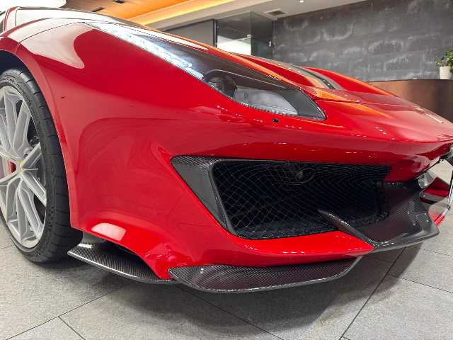 FERRARI 488 PISTA 2019 Image 33