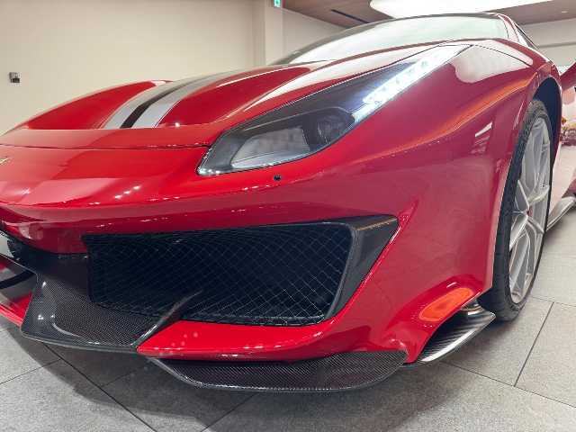 FERRARI 488 PISTA 2019 Image 34