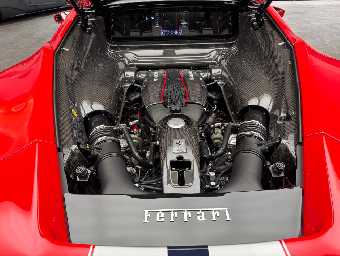 FERRARI 488 PISTA 2019 Image 39