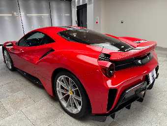 FERRARI 488 PISTA 2019 Image 7