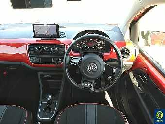 VOLKSWAGEN UP! 2014 Image 5