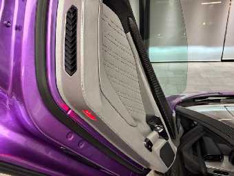 LAMBORGHINI REVUELTO 2026 Image 14