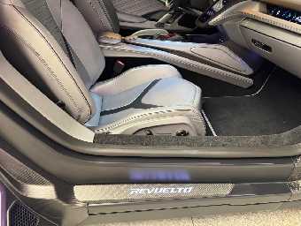 LAMBORGHINI REVUELTO 2026 Image 20