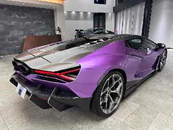 LAMBORGHINI REVUELTO 2026 Image 25